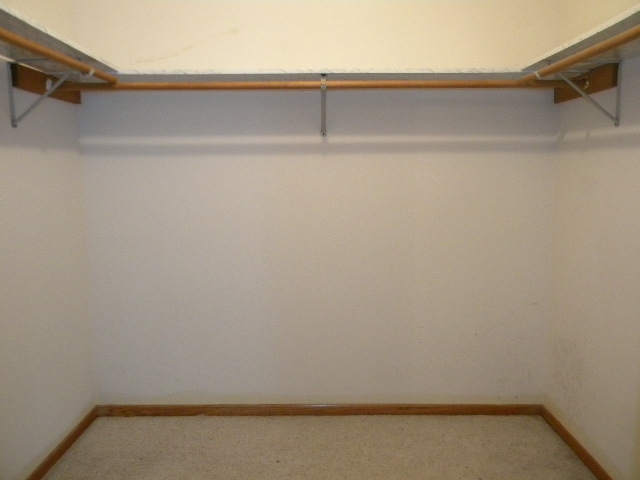 617 Pin Oak Road Rockton, IL 61072 - Photo 16 of 25 a view of small space