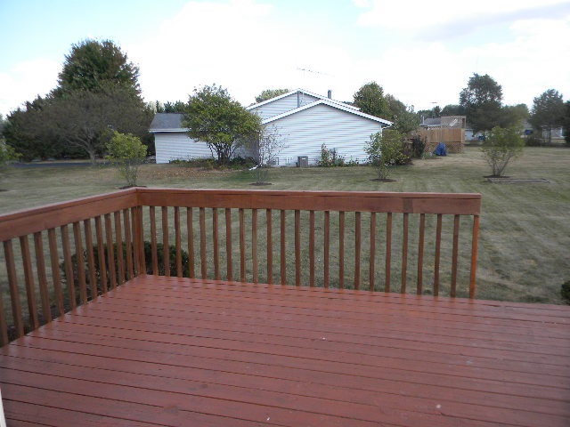 617 Pin Oak Road Rockton, IL 61072 - Photo 20 of 25 a terrace view