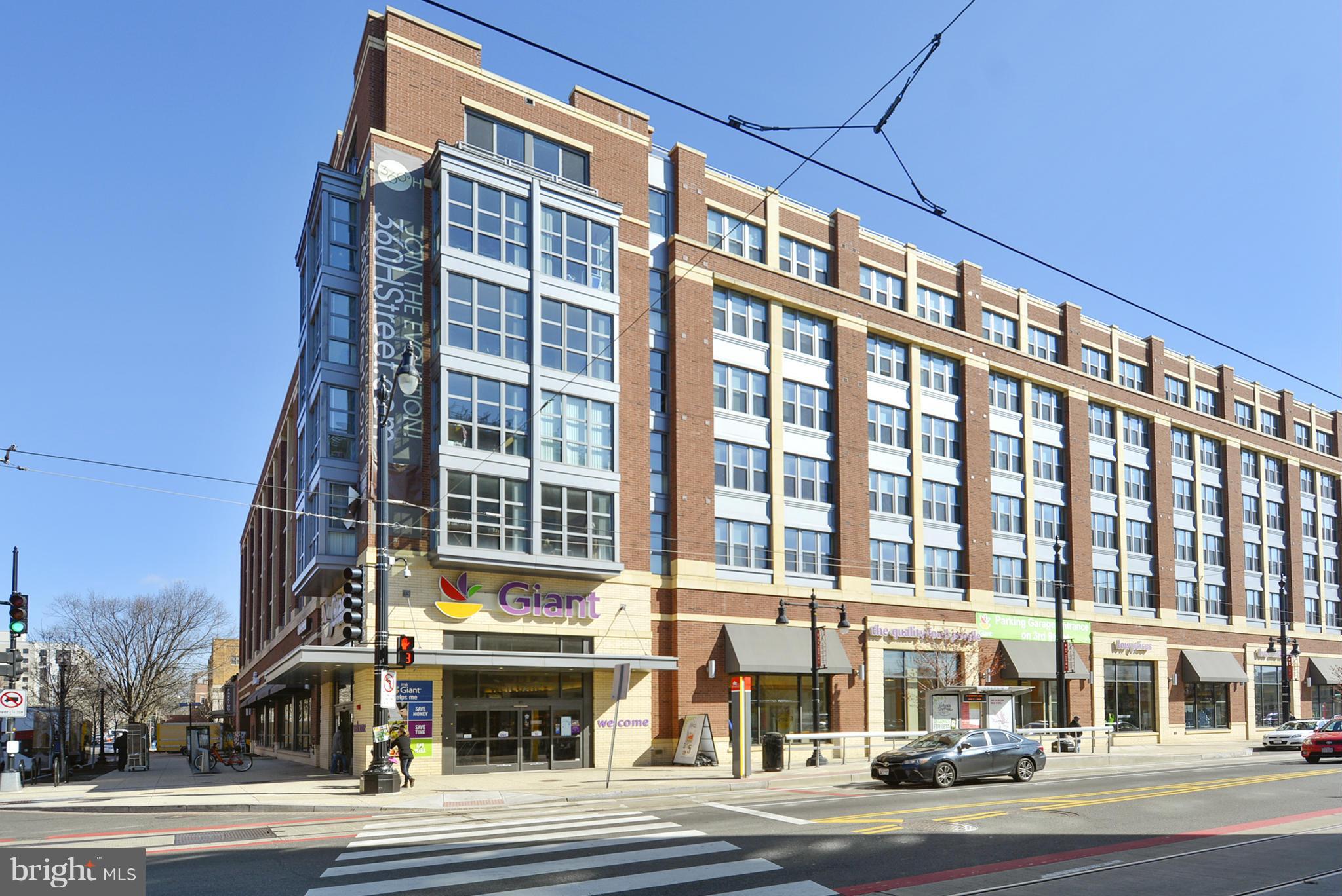 504 M Street Northeast, Unit 2 Washington, DC 20002 - Photo 24 of 30 Community