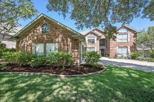$794,000 | 913 Hills Creek Drive, McKinney, TX 75072
