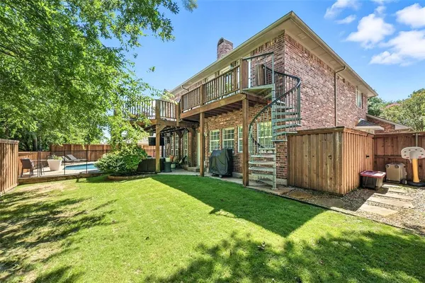 $794,000 | 913 Hills Creek Drive, McKinney, TX 75072