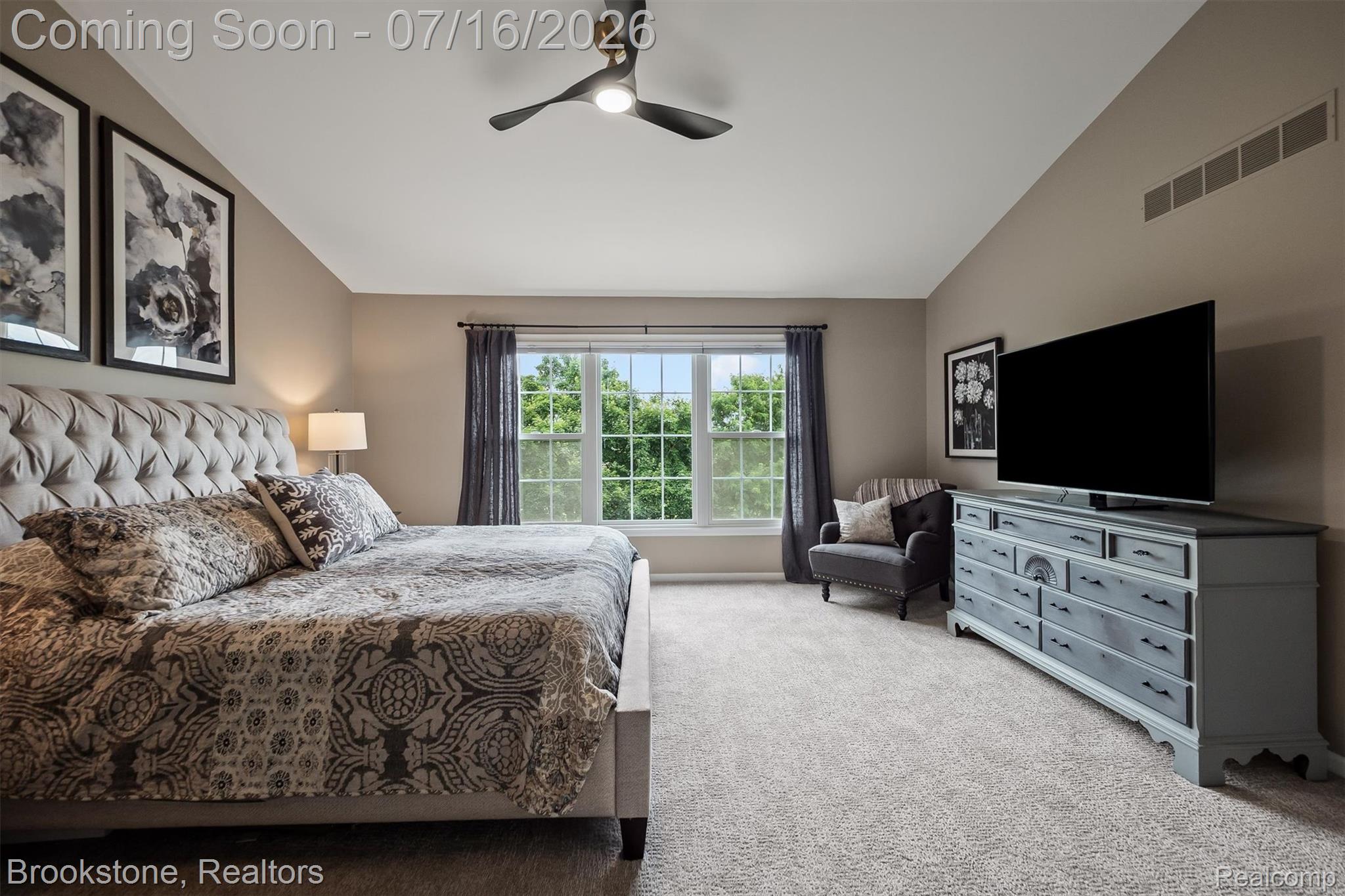 1694 Foresthill Drive Rochester, MI 48306 - Photo 28 of 55 35-Foresthill-11.jpg