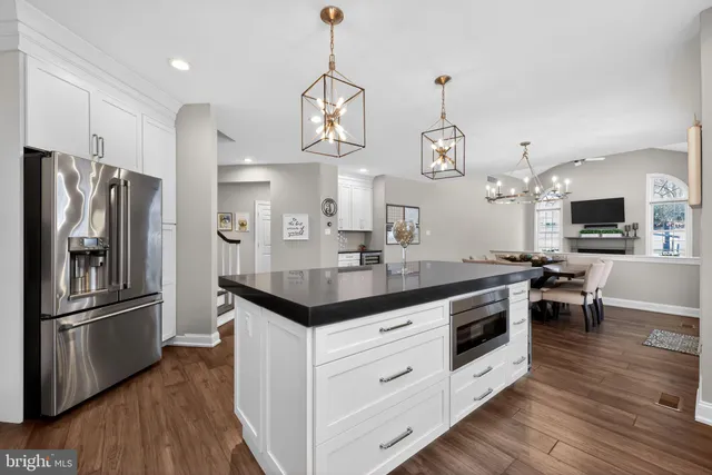 $1,599,900 | 1101 Jefferson Lane, Huntingdon Valley, PA 19006