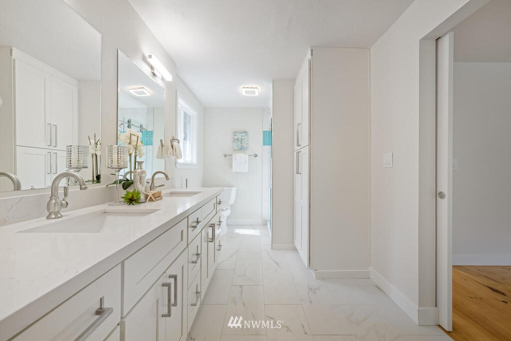 14009 49th Place West Edmonds, WA 98026 - Photo 18 of 24