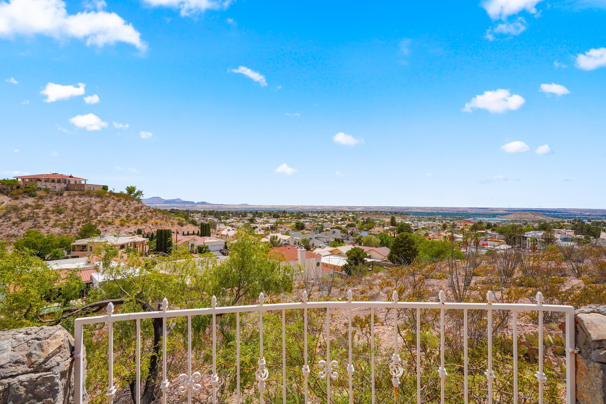 6574 Eagle Ridge Drive El Paso, TX 79912 - Photo 48 of 50 a view of city and green space