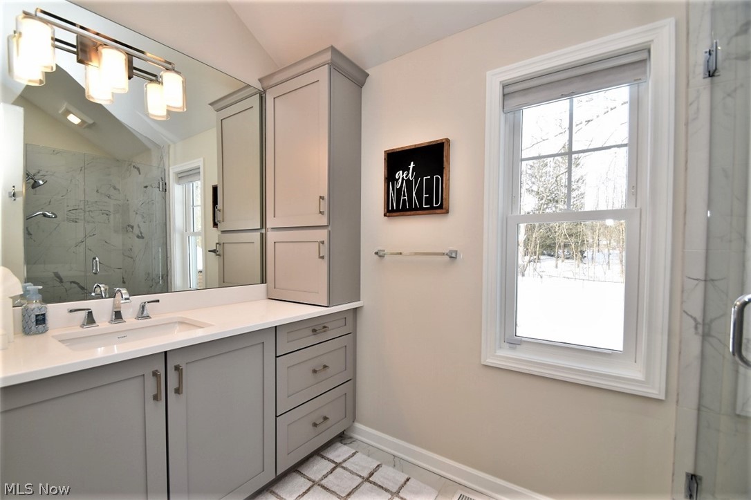 30076 Bolingbrook Road Pepper Pike, OH 44124 - Photo 19 of 35