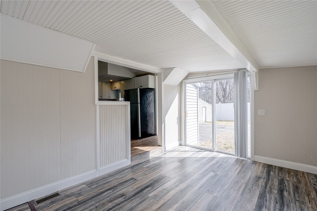 70 State Street Warwick, RI 02889 - Photo 7 of 23 Gallery Image 7