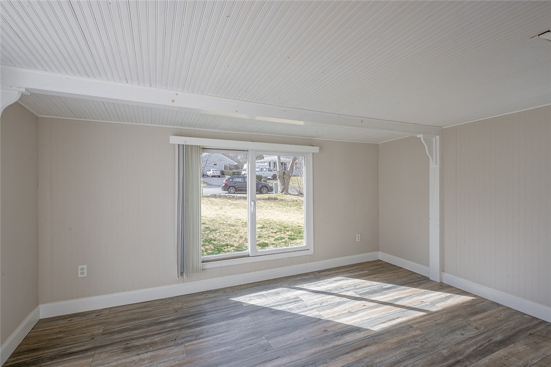 70 State Street Warwick, RI 02889 - Photo 8 of 23 Gallery Image 8