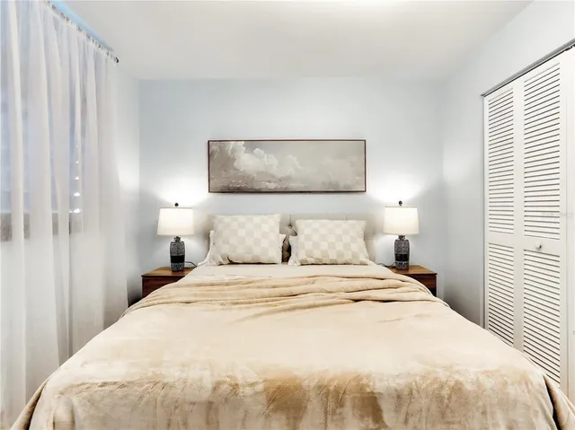 $2,300 | 322 Timber Lake Drive, Unit 322, Bradenton, FL 34210