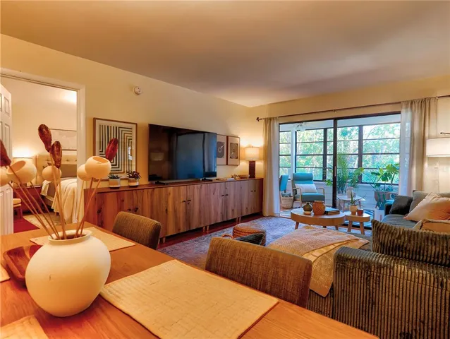 $2,300 | 322 Timber Lake Drive, Unit 322, Bradenton, FL 34210