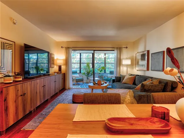 $2,300 | 322 Timber Lake Drive, Unit 322, Bradenton, FL 34210