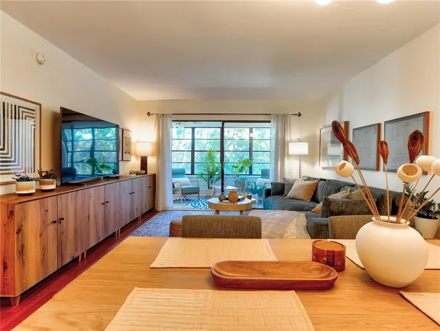 $2,300 | 322 Timber Lake Drive, Unit 322, Bradenton, FL 34210