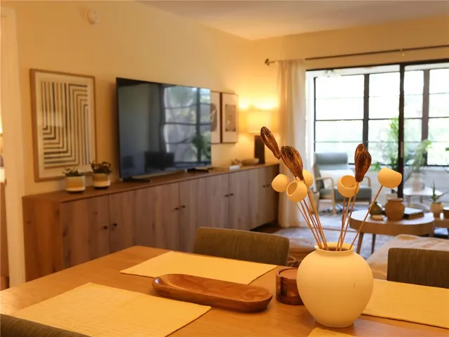 $2,300 | 322 Timber Lake Drive, Unit 322, Bradenton, FL 34210