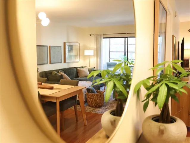 $2,300 | 322 Timber Lake Drive, Unit 322, Bradenton, FL 34210