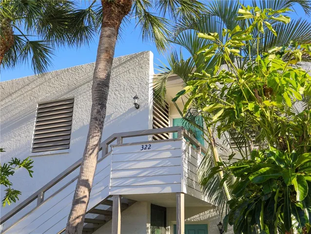 $2,300 | 322 Timber Lake Drive, Unit 322, Bradenton, FL 34210