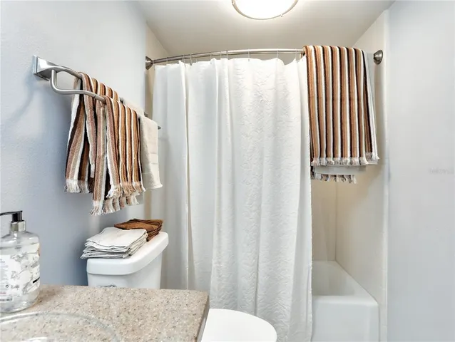 $2,300 | 322 Timber Lake Drive, Unit 322, Bradenton, FL 34210