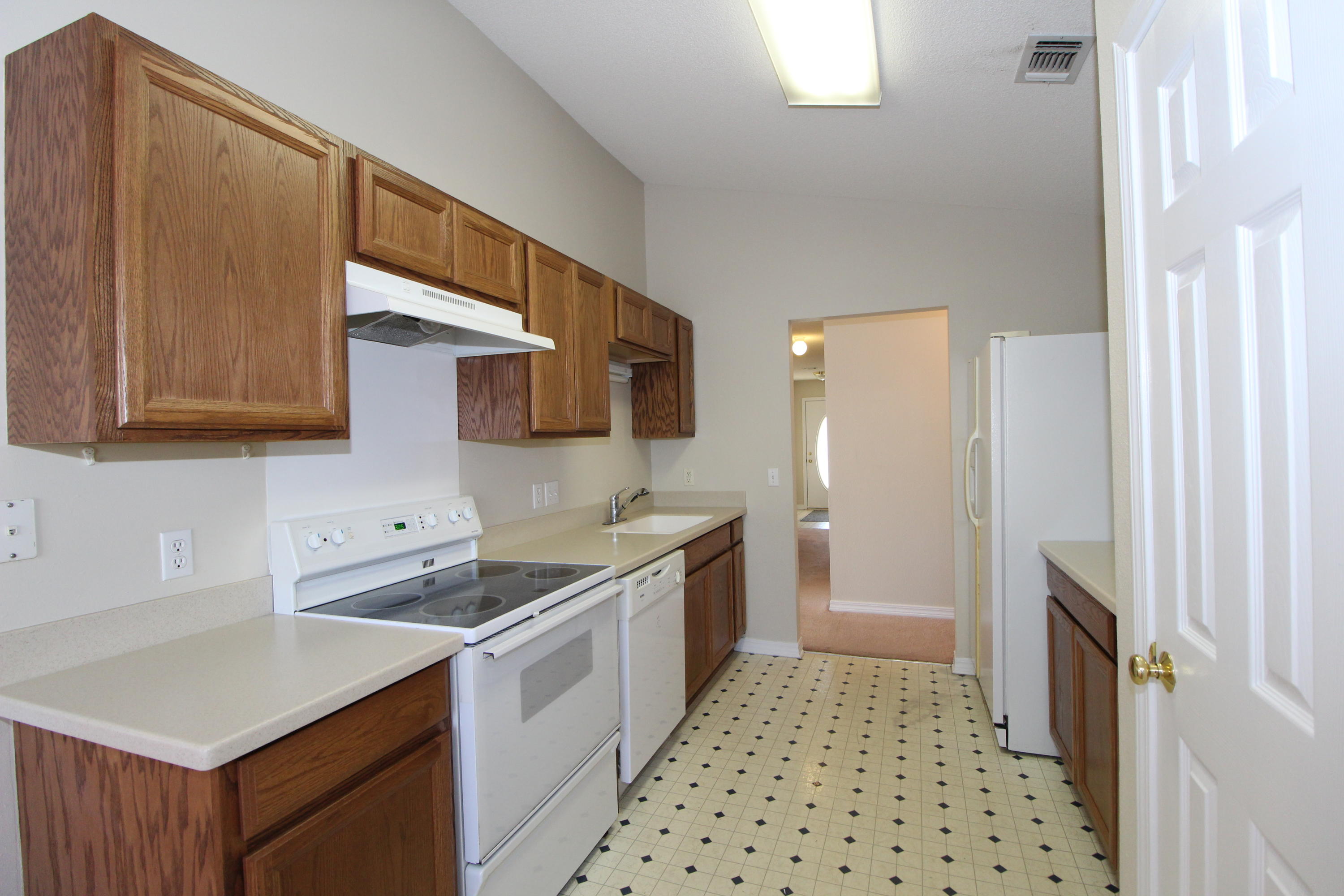 761 Randall Roberts Road Fort Walton Beach, FL 32547 - Photo 8 of 17 Kitchen