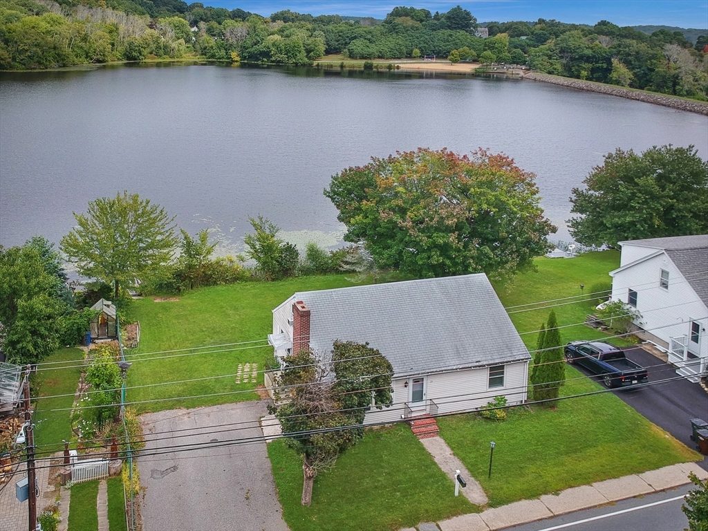 79 Whitehall Road Amesbury, MA 01913 - Photo 28 of 42 Gallery Image 28