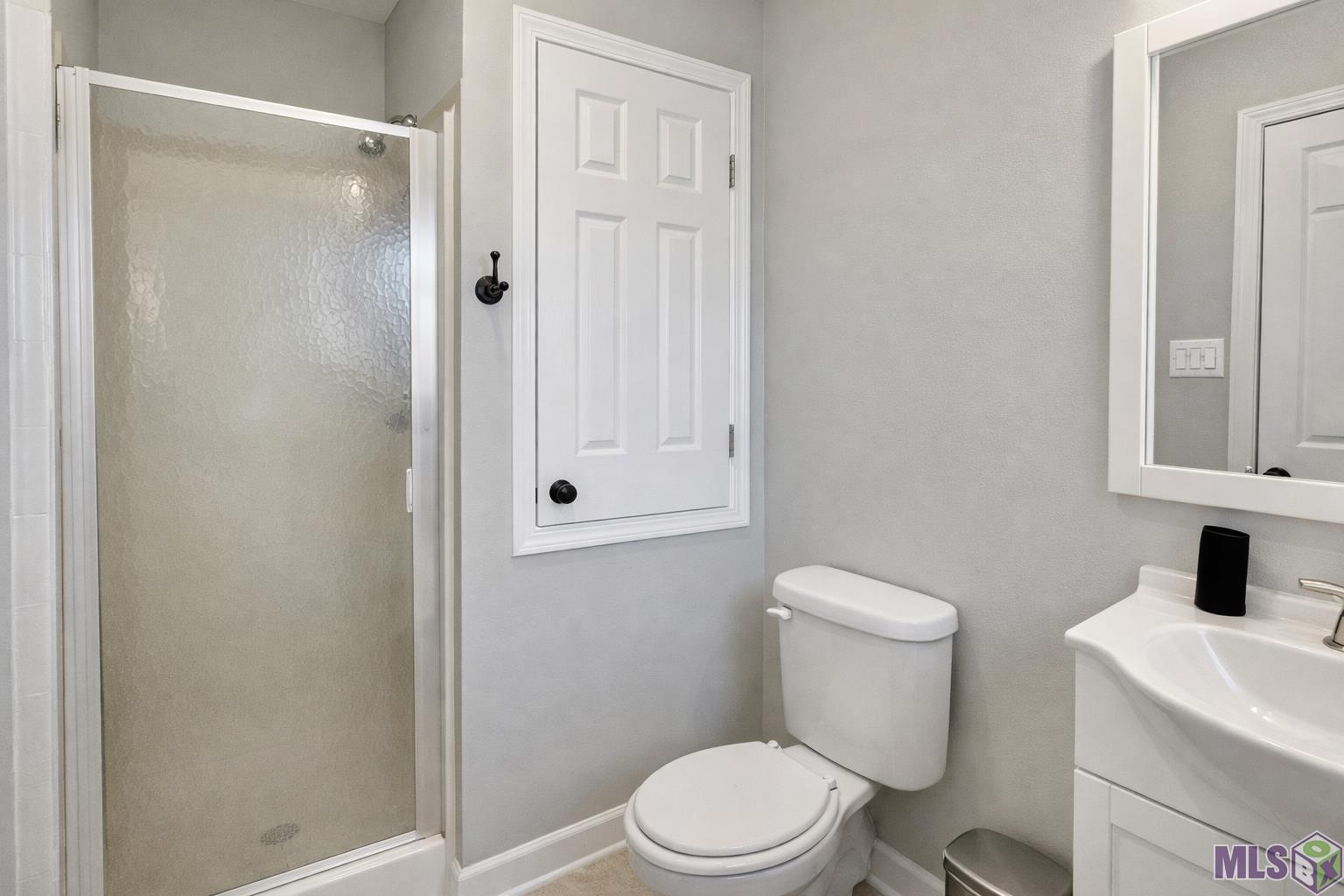 10333 John Savoy Road St. Amant, LA 70774 - Photo 18 of 32