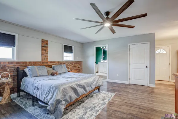 $310,000 | 10333 John Savoy Road, St. Amant, LA 70774