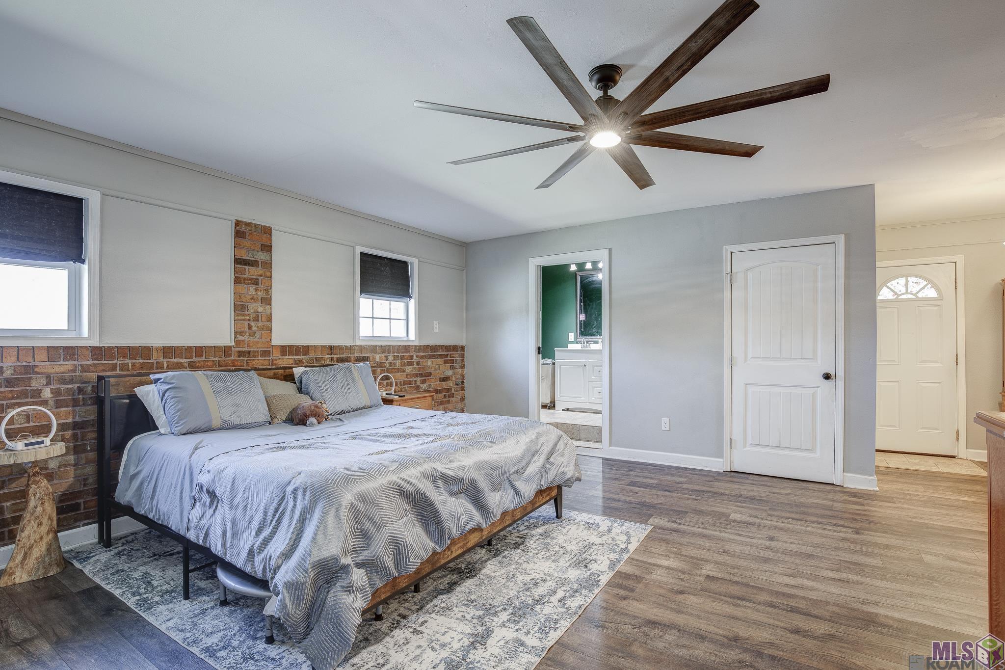 10333 John Savoy Road St. Amant, LA 70774 - Photo 20 of 32