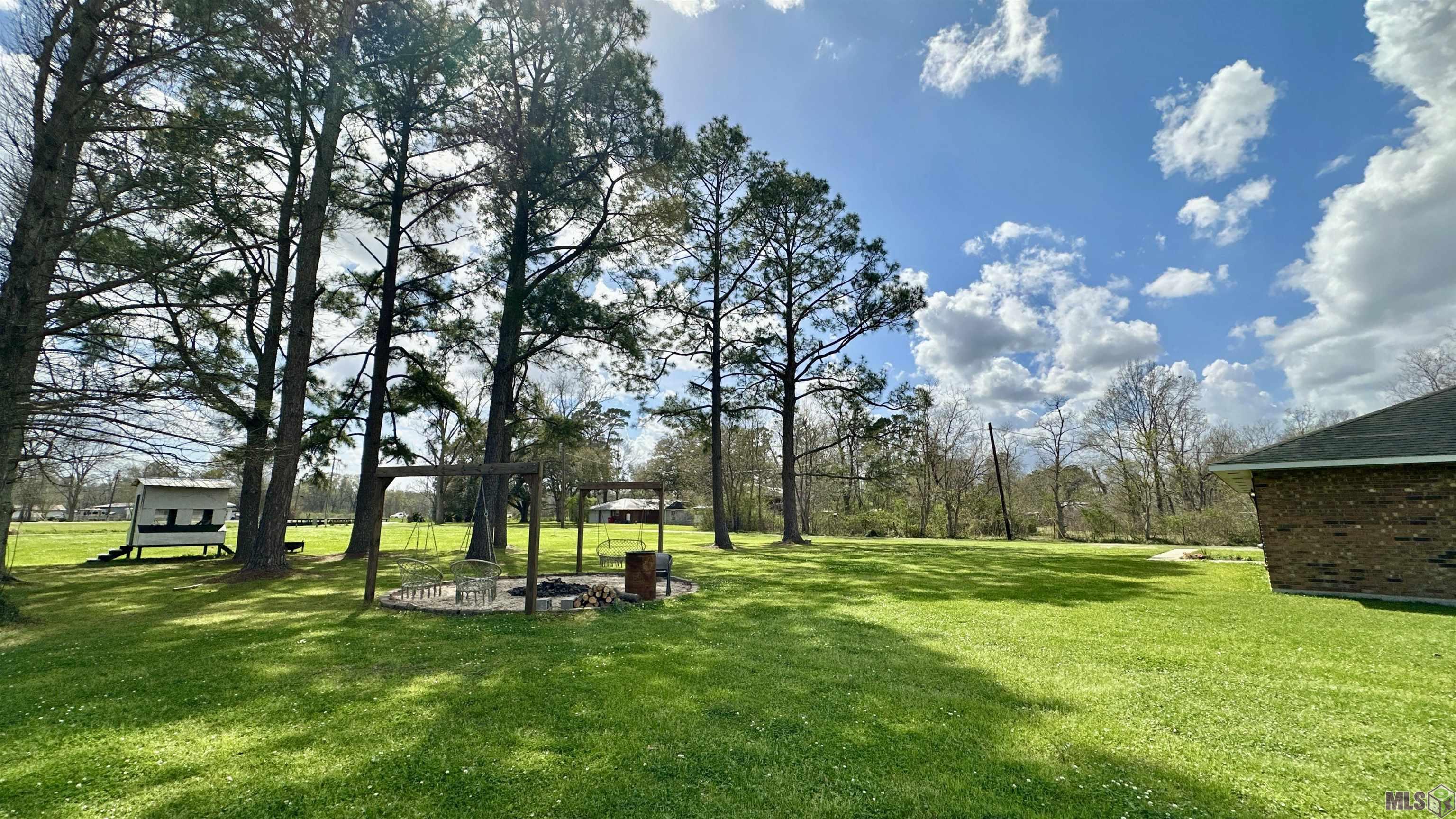 10333 John Savoy Road St. Amant, LA 70774 - Photo 24 of 32