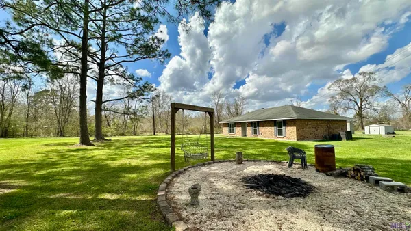 $310,000 | 10333 John Savoy Road, St. Amant, LA 70774