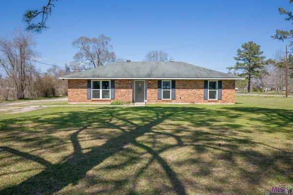 $310,000 | 10333 John Savoy Road, St. Amant, LA 70774