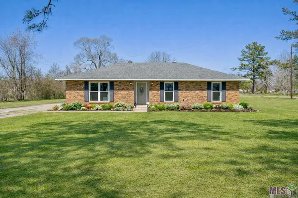 $310,000 | 10333 John Savoy Road, St. Amant, LA 70774