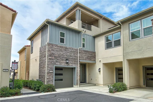 $1,426,000 | 261 Siena, Lake Forest, CA 92630