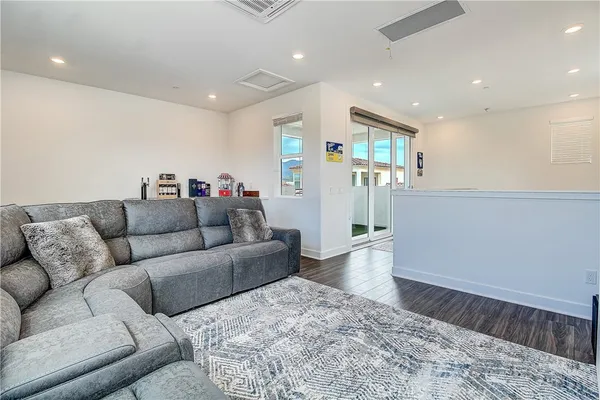 $1,426,000 | 261 Siena, Lake Forest, CA 92630