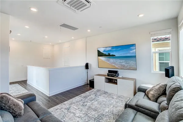 $1,426,000 | 261 Siena, Lake Forest, CA 92630