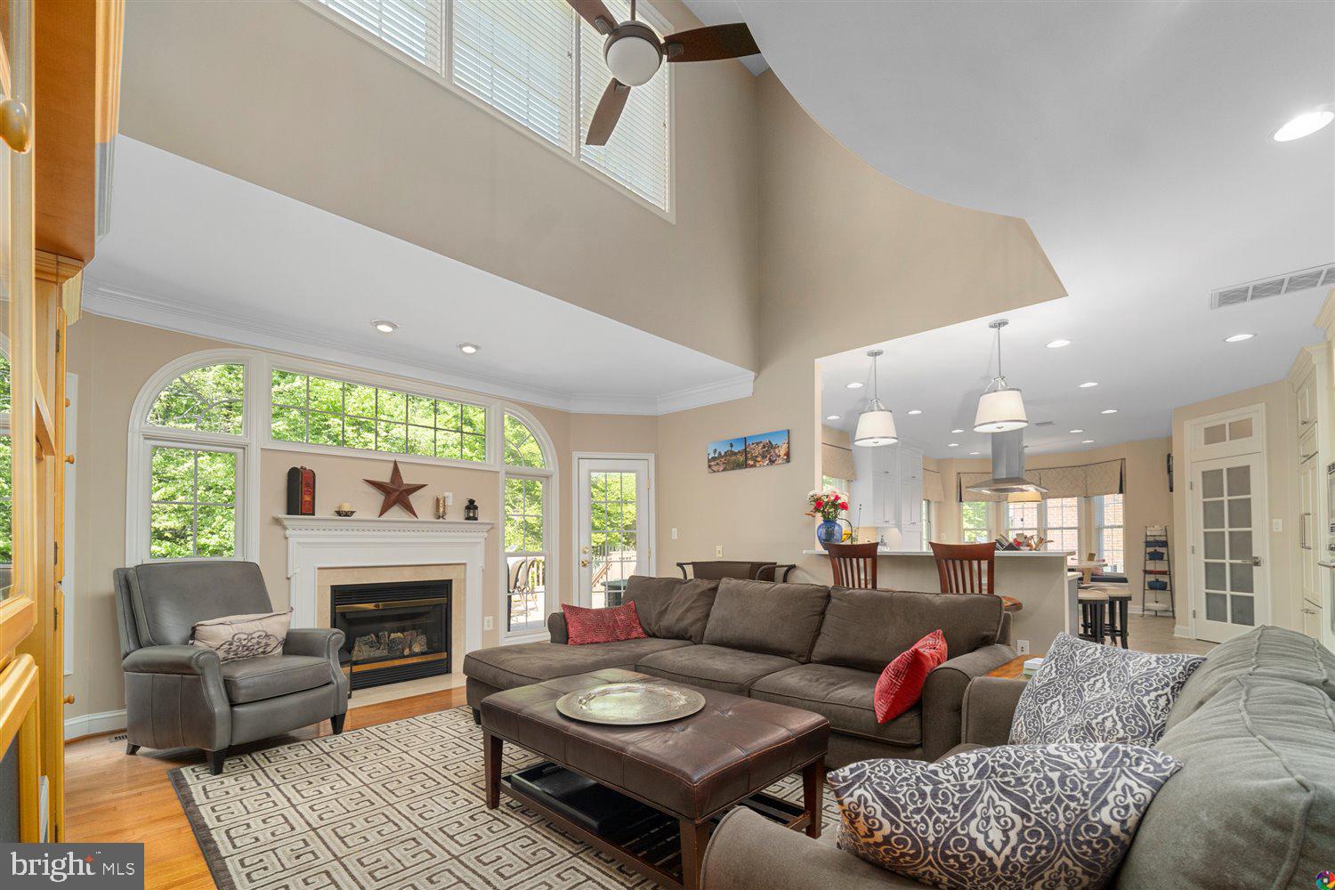 6070 Deer Ridge Trail Springfield, VA 22150 - Photo 18 of 85
