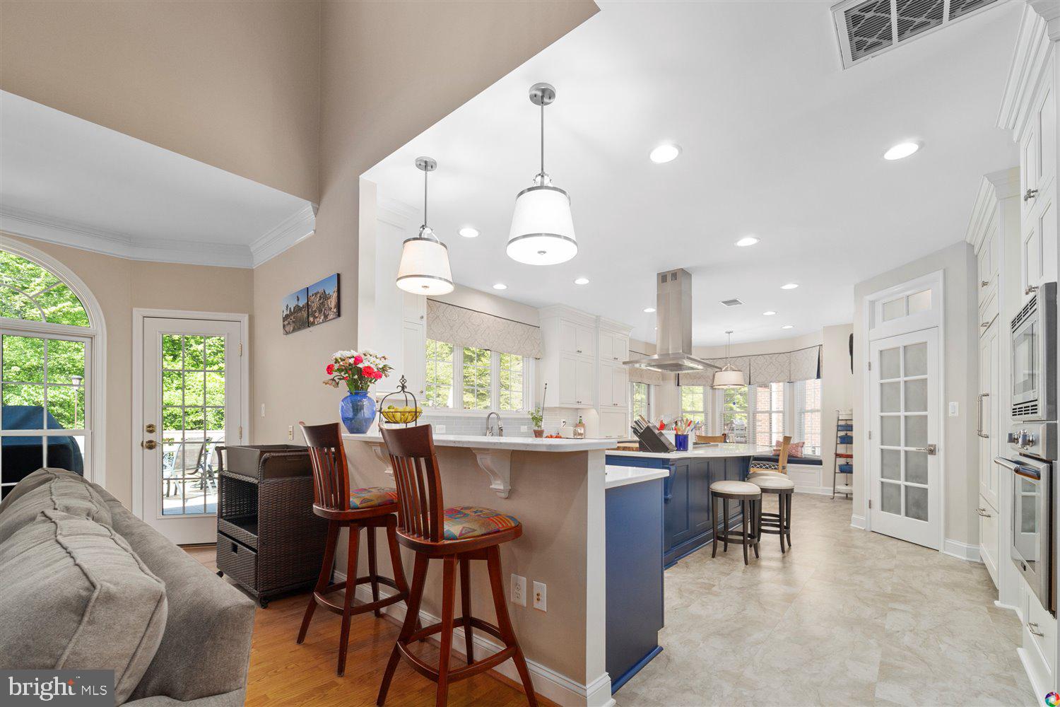 6070 Deer Ridge Trail Springfield, VA 22150 - Photo 20 of 85