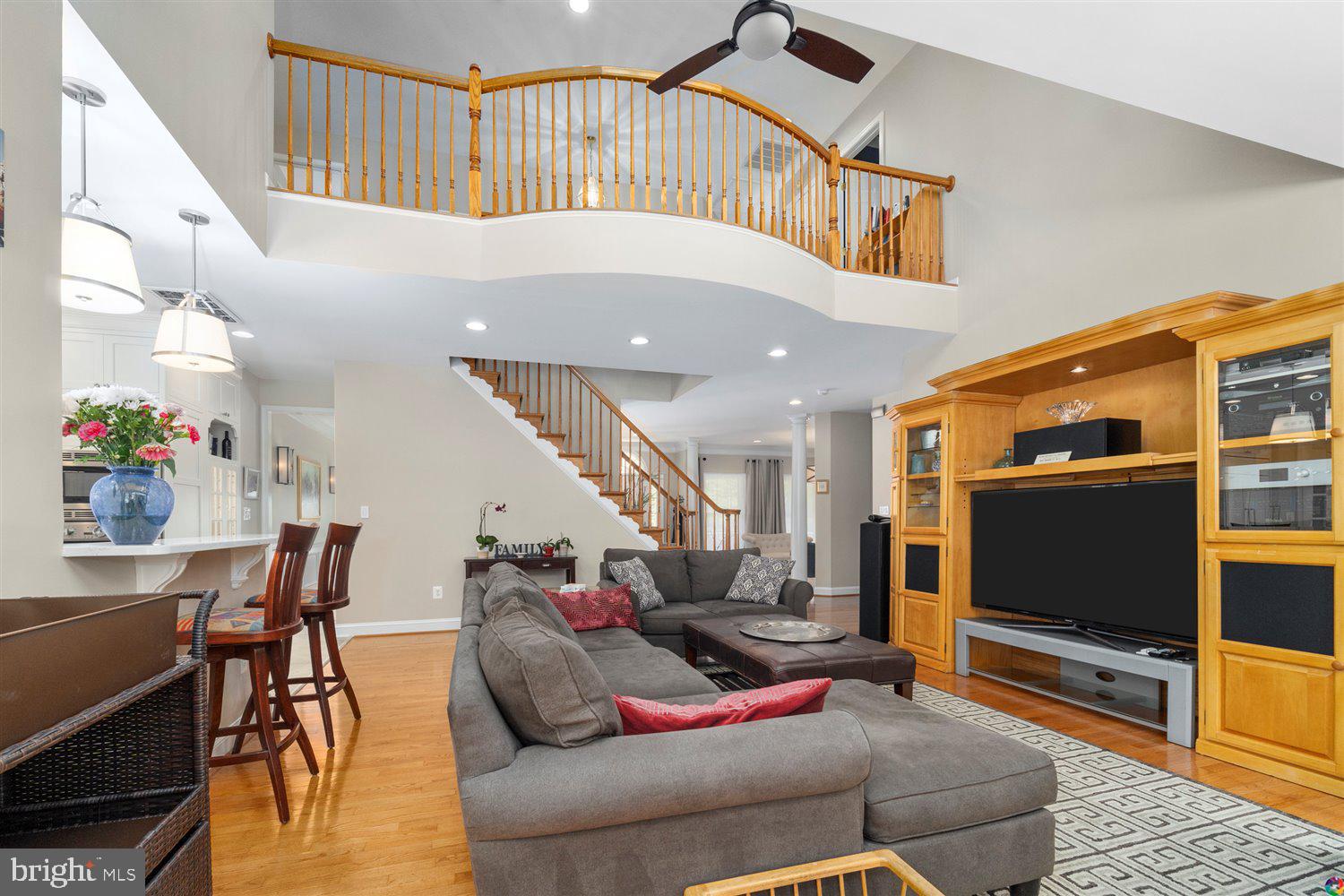 6070 Deer Ridge Trail Springfield, VA 22150 - Photo 21 of 85