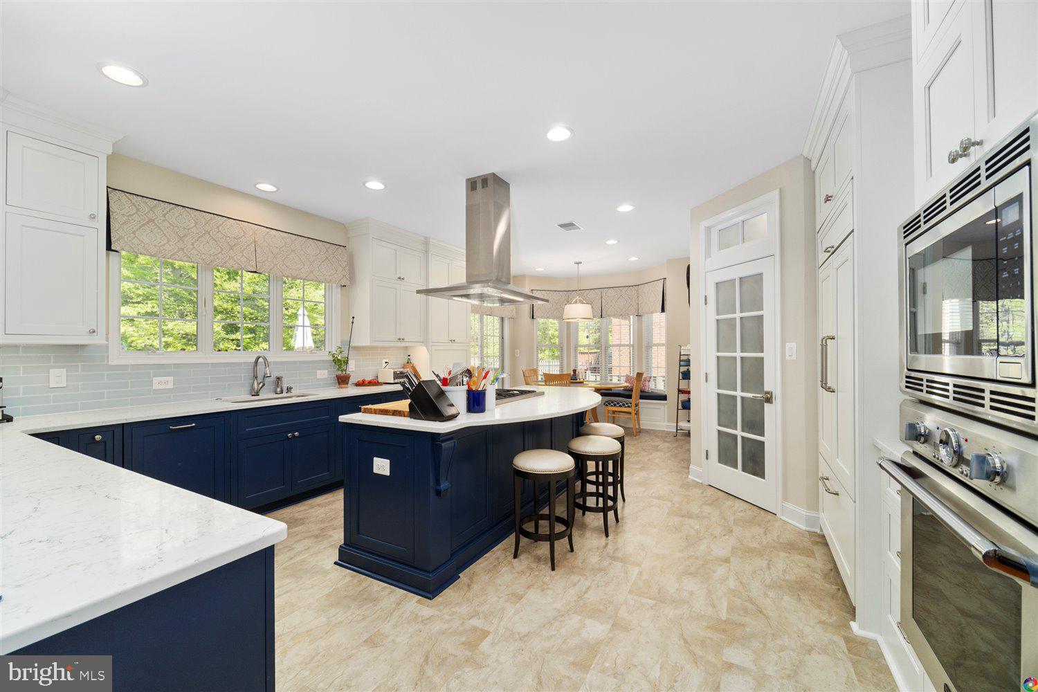 6070 Deer Ridge Trail Springfield, VA 22150 - Photo 25 of 85