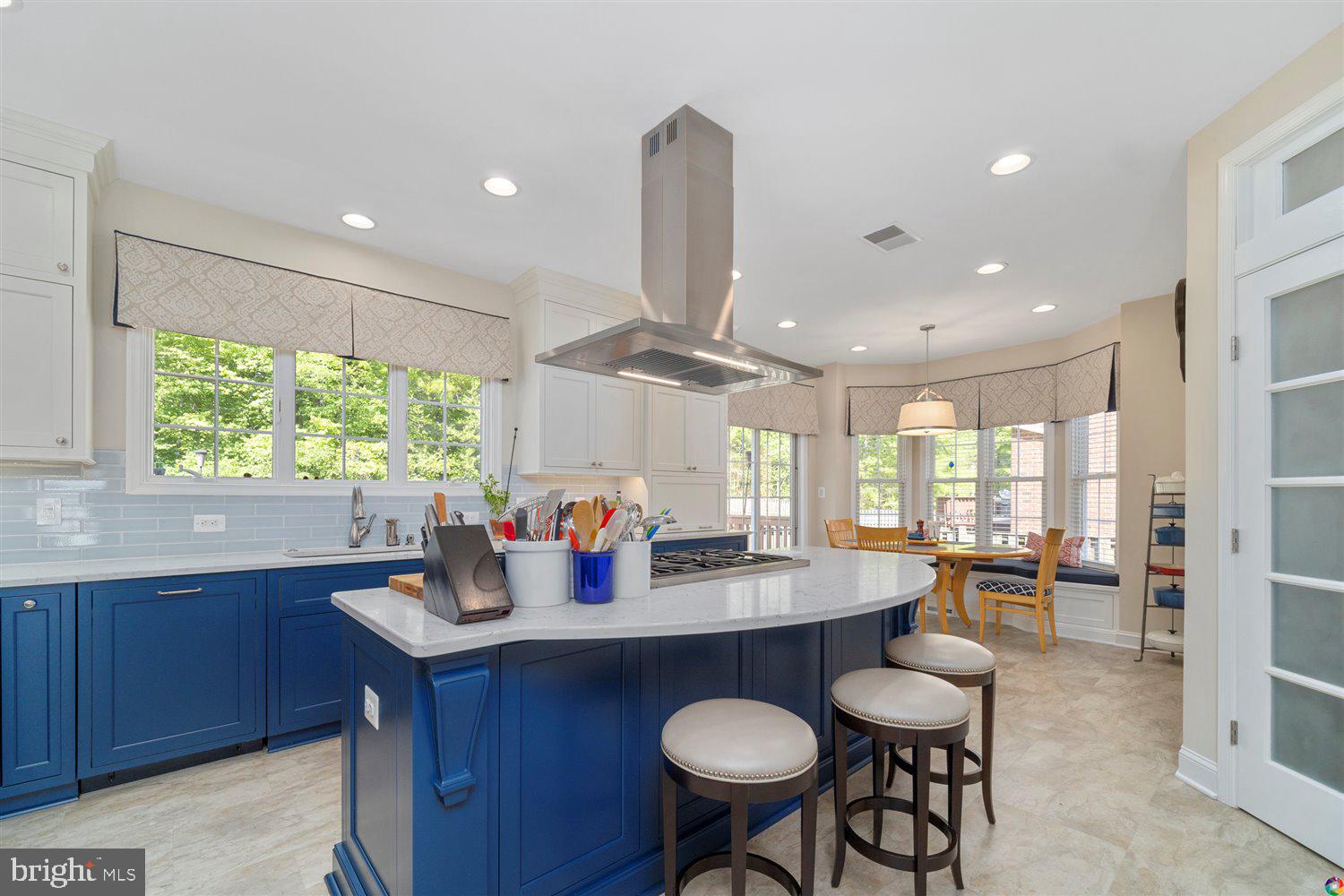 6070 Deer Ridge Trail Springfield, VA 22150 - Photo 30 of 85