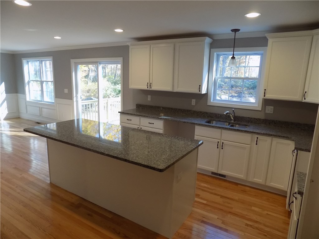 292 Tomaquag Road Hopkinton, RI 02804 - Photo 12 of 14 Gallery Image 12