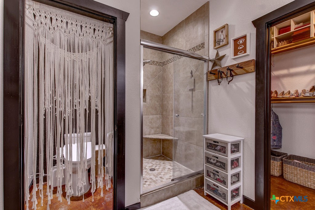 1025 County Road 454 Lincoln, TX 78948 - Photo 12 of 28