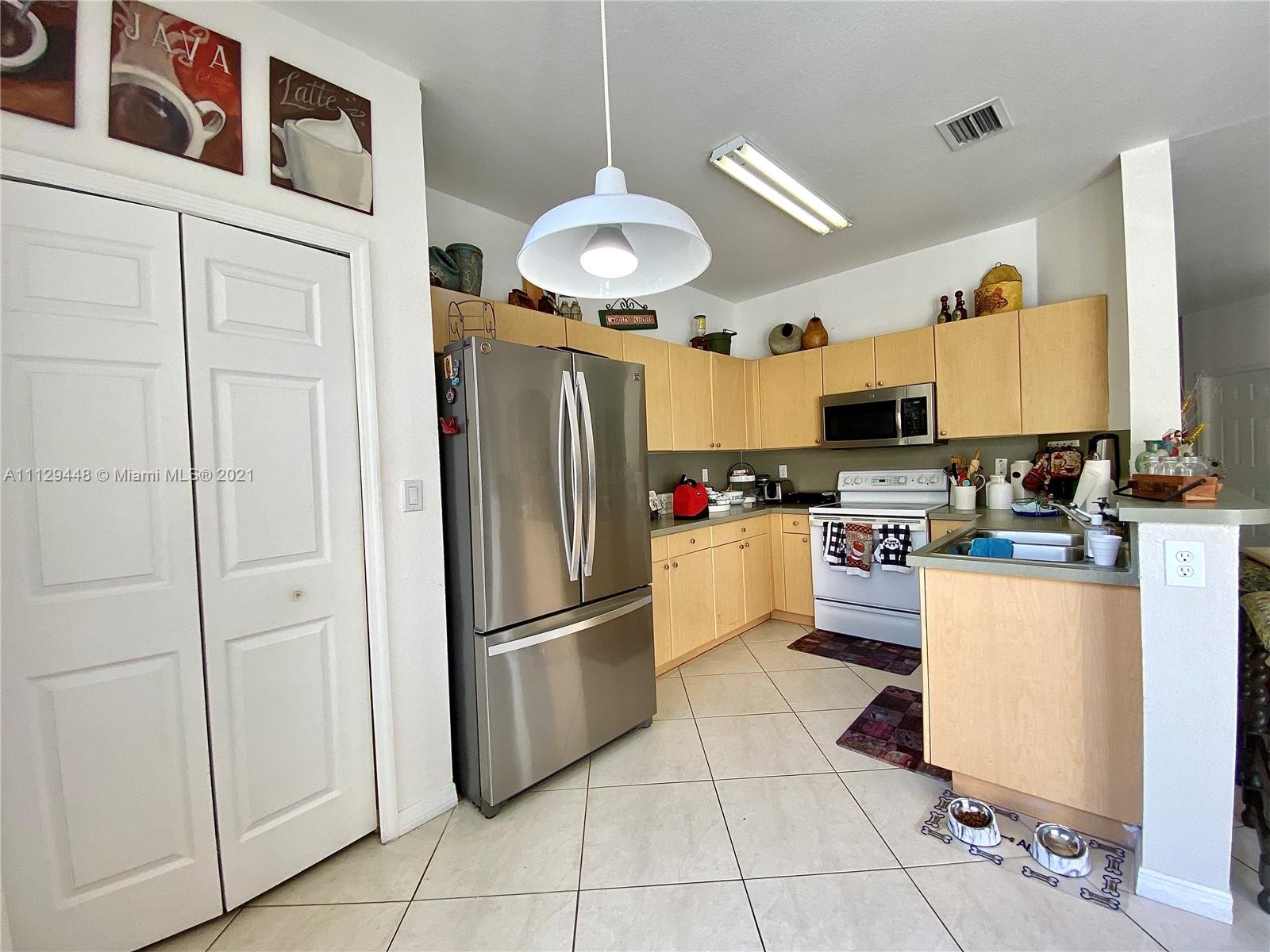 12183 Southwest 124th Path, Unit 12183 Miami, FL 33186 - Photo 10 of 24 Gallery Image 10