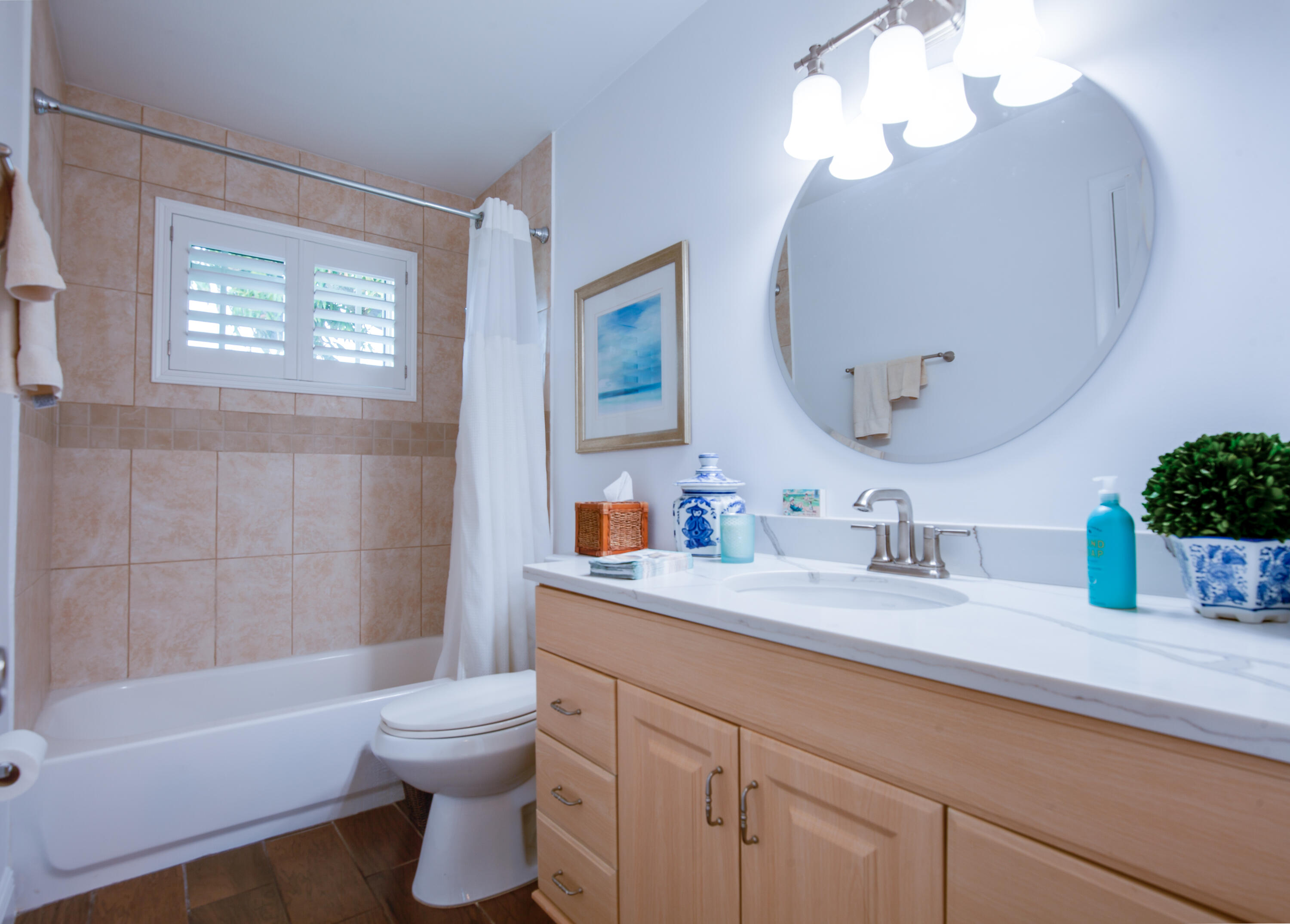 1214 Southwest 9th Avenue Boca Raton, FL 33486 - Photo 23 of 31 Bathroom 2.1