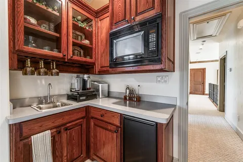 $719,900 | 117 Woodland Drive, Krugerville, TX 76227