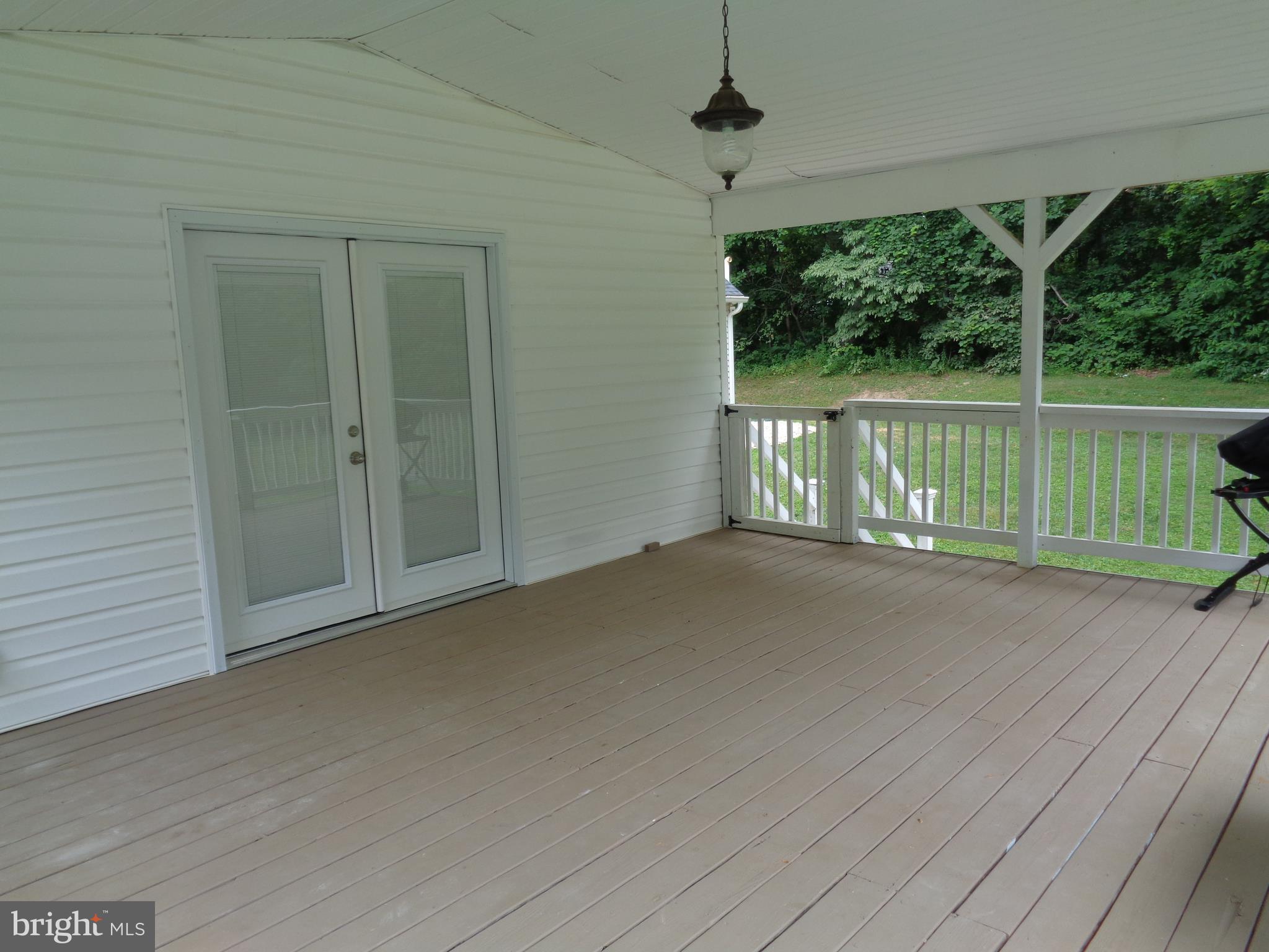 2435 Coon Club Road Westminster, MD 21157 - Photo 7 of 30 Exterior (Rear)