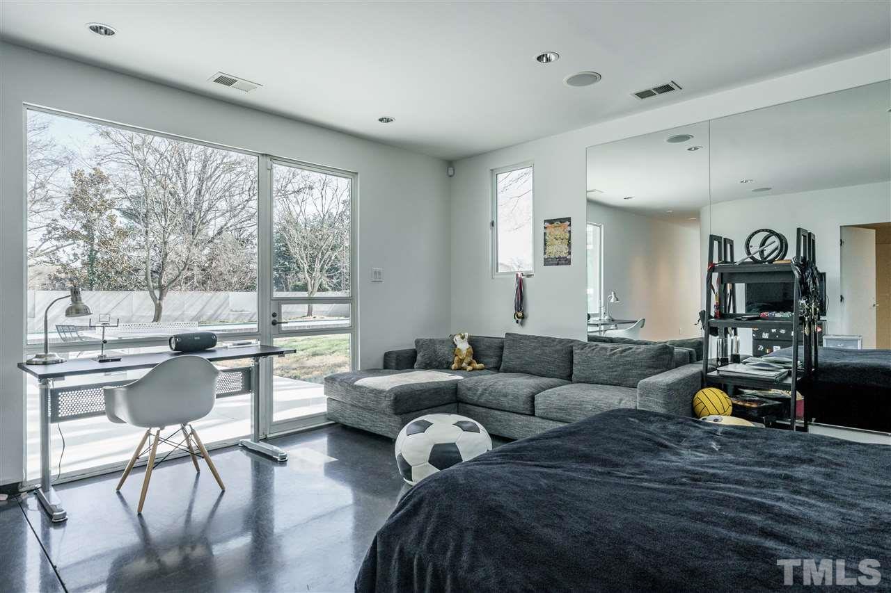 811 Bryan Street Raleigh, NC 27605 - Photo 15 of 30 Gallery Image 15