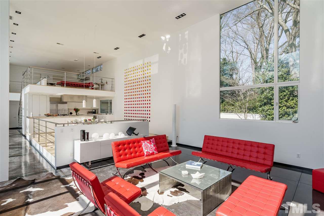811 Bryan Street Raleigh, NC 27605 - Photo 3 of 30 Gallery Image 3