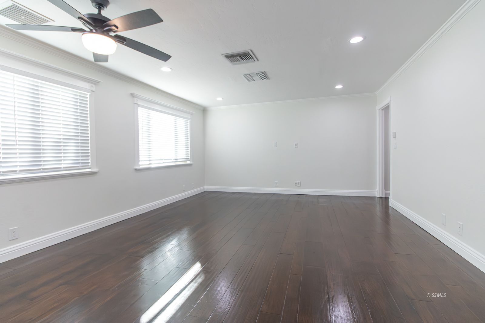 1018 North Sierra View Street Ridgecrest, CA 93555 - Photo 12 of 50