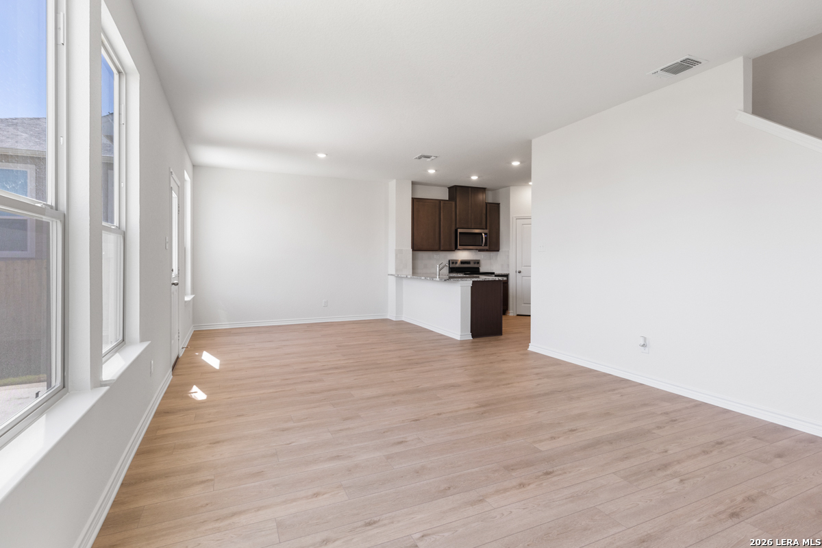 5114 Schaeffer Ridge Converse, TX 78109 - Photo 13 of 31