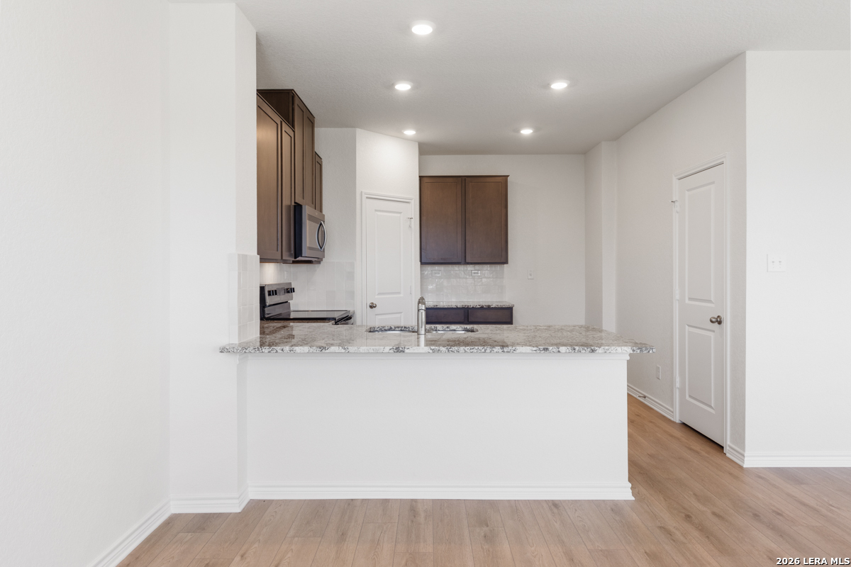 5114 Schaeffer Ridge Converse, TX 78109 - Photo 16 of 31