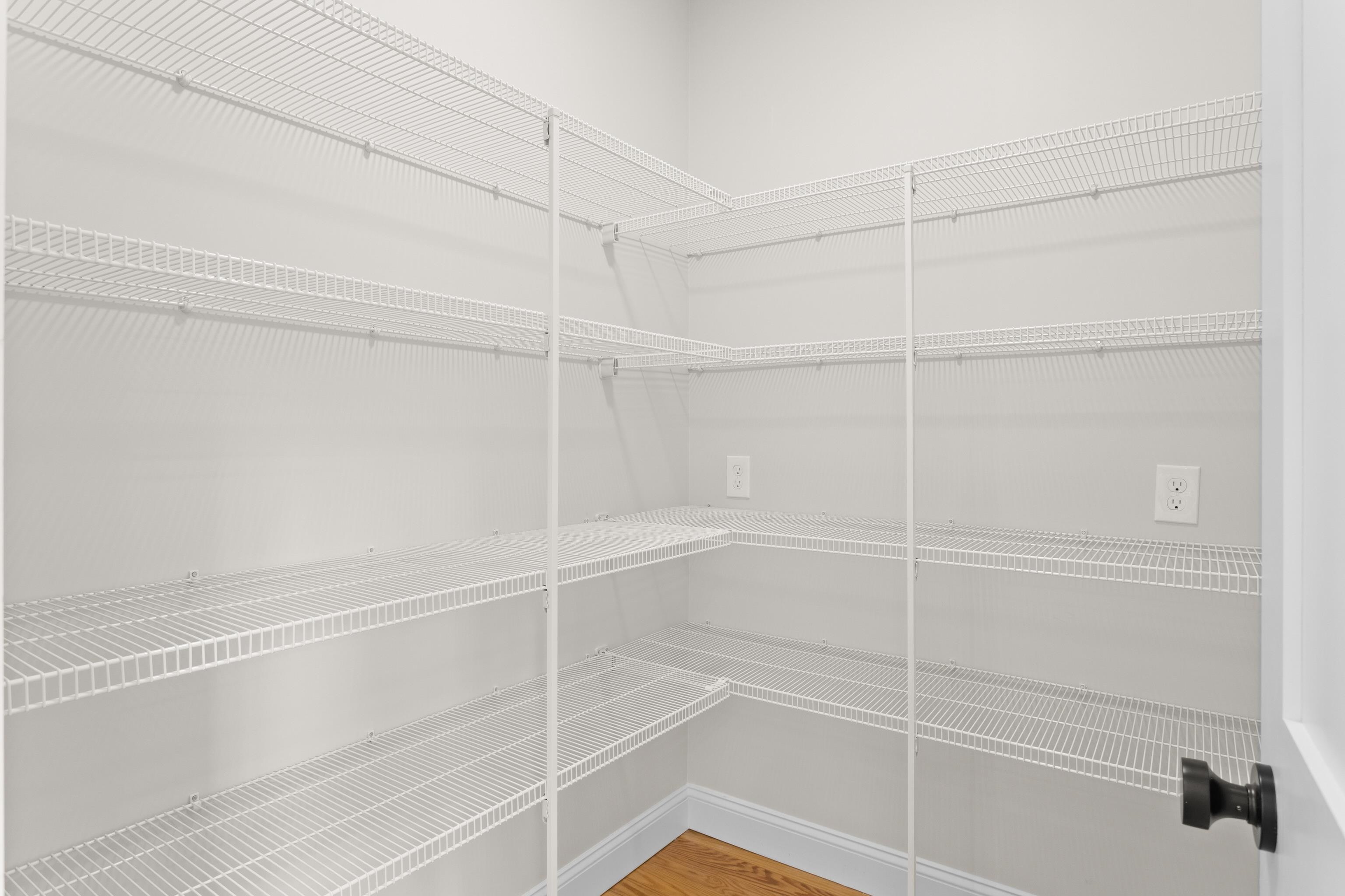 96 Shadow Lake Road, Unit 2 REAR Salem, NH 03079 - Photo 16 of 59 Gallery Image 16