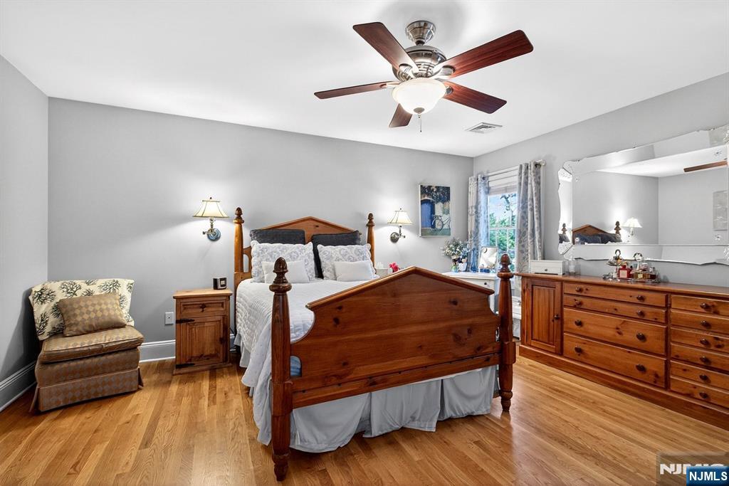 158 Vreeland Avenue Rutherford, NJ 07070 - Photo 16 of 34